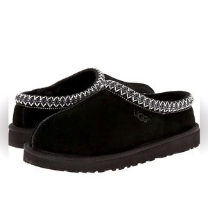 NWT 100% AUTHENTIC WOMEN UGG TASMAN BLACK SUEDE SLIPPERS WOMEN’S SIZE 8 MULE